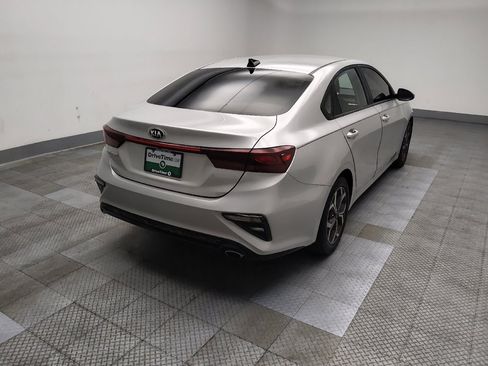Used 2019 Kia Forte LXS FWD image 9