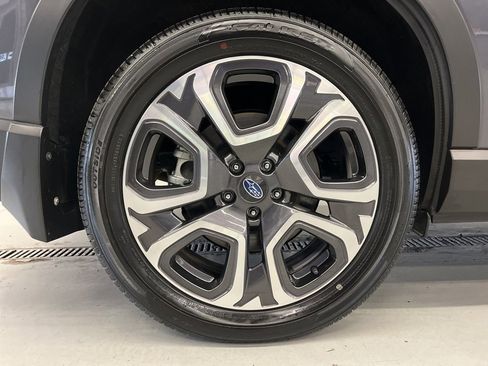 Used 2024 Subaru Ascent Touring image 41