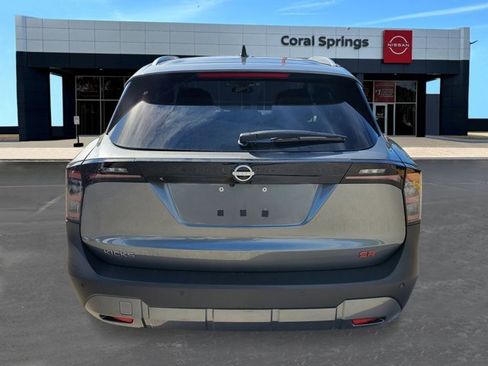 New 2026 Nissan Kicks SR image 4