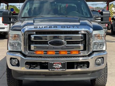 Used 2016 Ford F250 XLT w/ XLT Value Package image 3