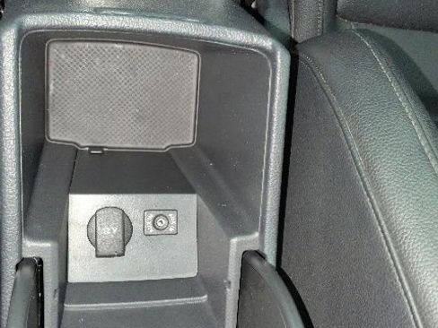 Used 2013 Volkswagen Passat 2.5 SE FWD image 20
