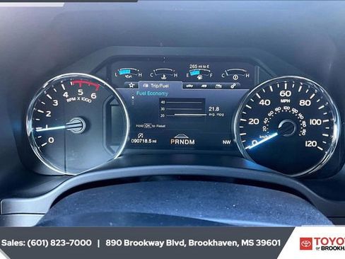 Used 2018 Ford F150 Platinum w/ Equipment Group 701A Luxury image 14