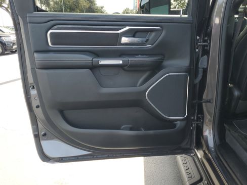 Used 2023 RAM 1500 Laramie image 12