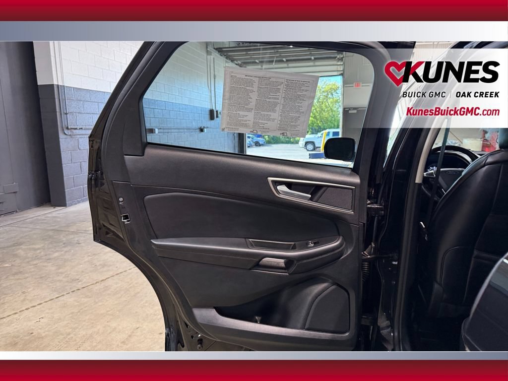 Used 2024 Ford Edge SEL AWD/4WD image 33