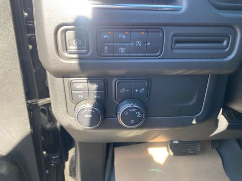 Used 2023 Chevrolet Tahoe RST w/ Luxury Package AWD/4WD image 14