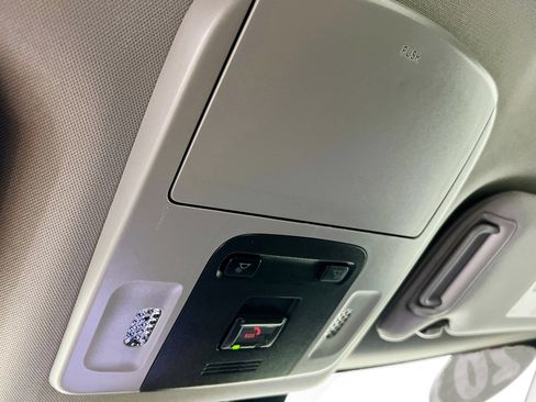 Used 2020 Toyota Camry LE image 22