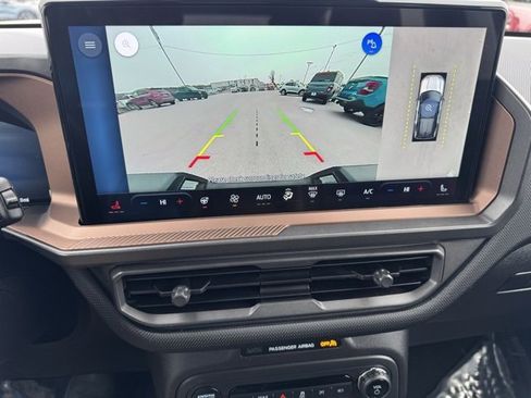 Used 2025 Ford Bronco Sport Outer Banks w/ Outer Banks Tech Package+ image 21