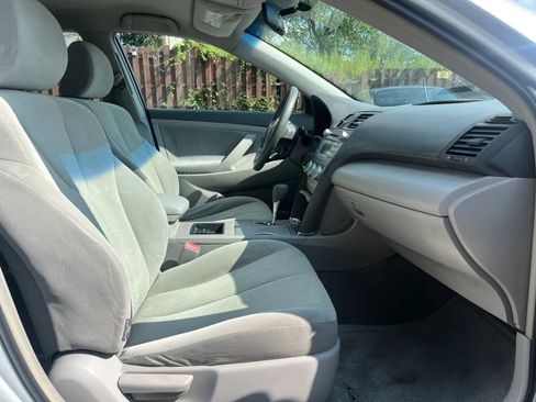 Used 2007 Toyota Camry LE FWD image 15