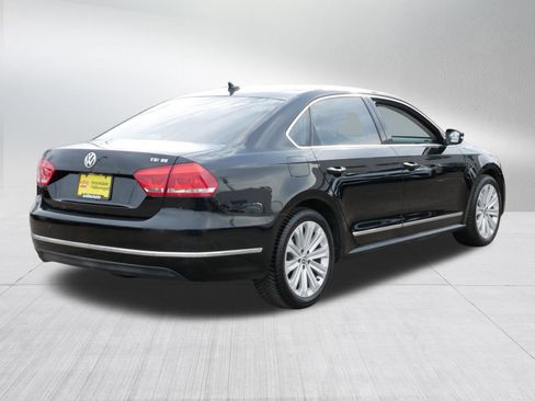 Used 2015 Volkswagen Passat 1.8T SE image 7