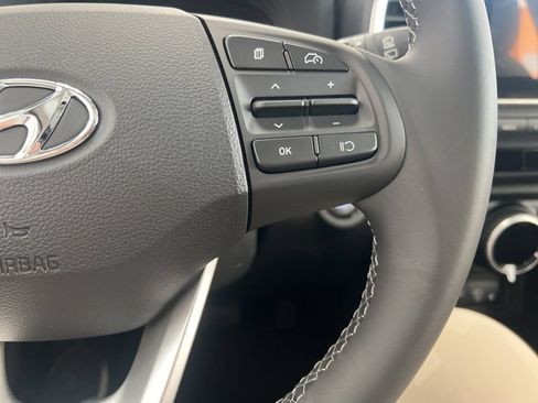 New 2026 Hyundai Venue SEL FWD image 23