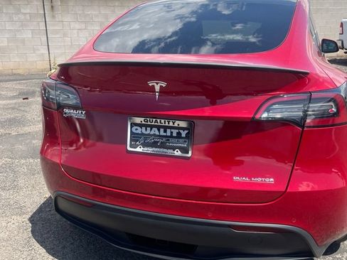 Used 2023 Tesla Model 3 Performance AWD/4WD image 3