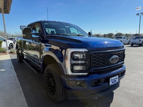 New 2026 Ford F350 Lariat w/ Black Appearance Package image 5