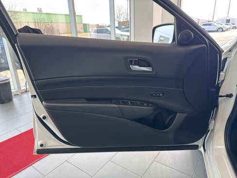 Used 2019 Acura ILX w/ Premium Package image 36