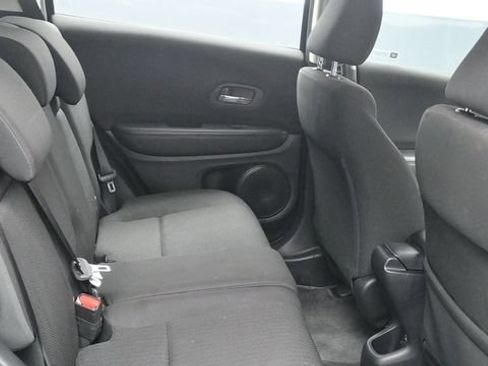 Used 2017 Honda HR-V LX image 14