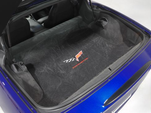 Used 2006 Chevrolet Corvette Coupe w/ Preferred Equipment Group RWD image 10