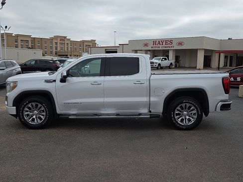 Used 2021 GMC Sierra 1500 Denali w/ Technology Package RWD image 2