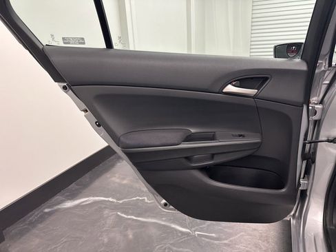 Used 2010 Honda Accord LX image 13