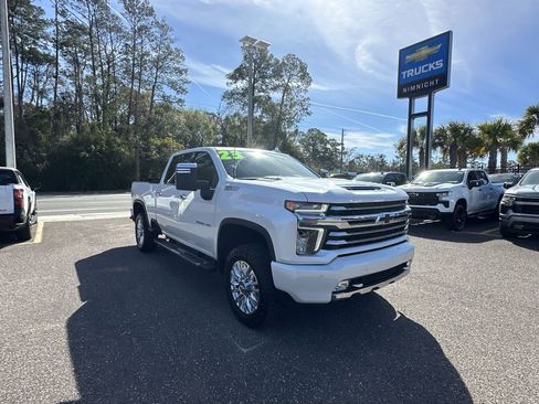 Used 2023 Chevrolet Silverado 2500 High Country w/ Technology Package image 10