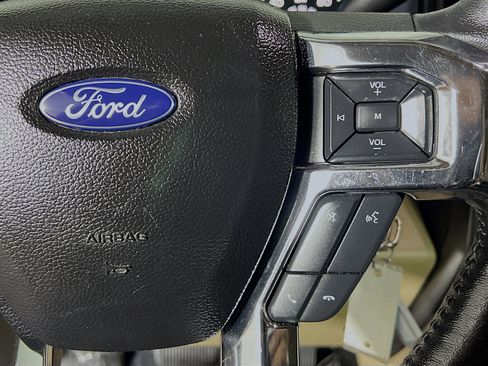 Used 2018 Ford F150 XLT w/ Equipment Group 302A Luxury RWD image 20