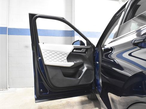 Used 2023 Mitsubishi Outlander SEL image 10