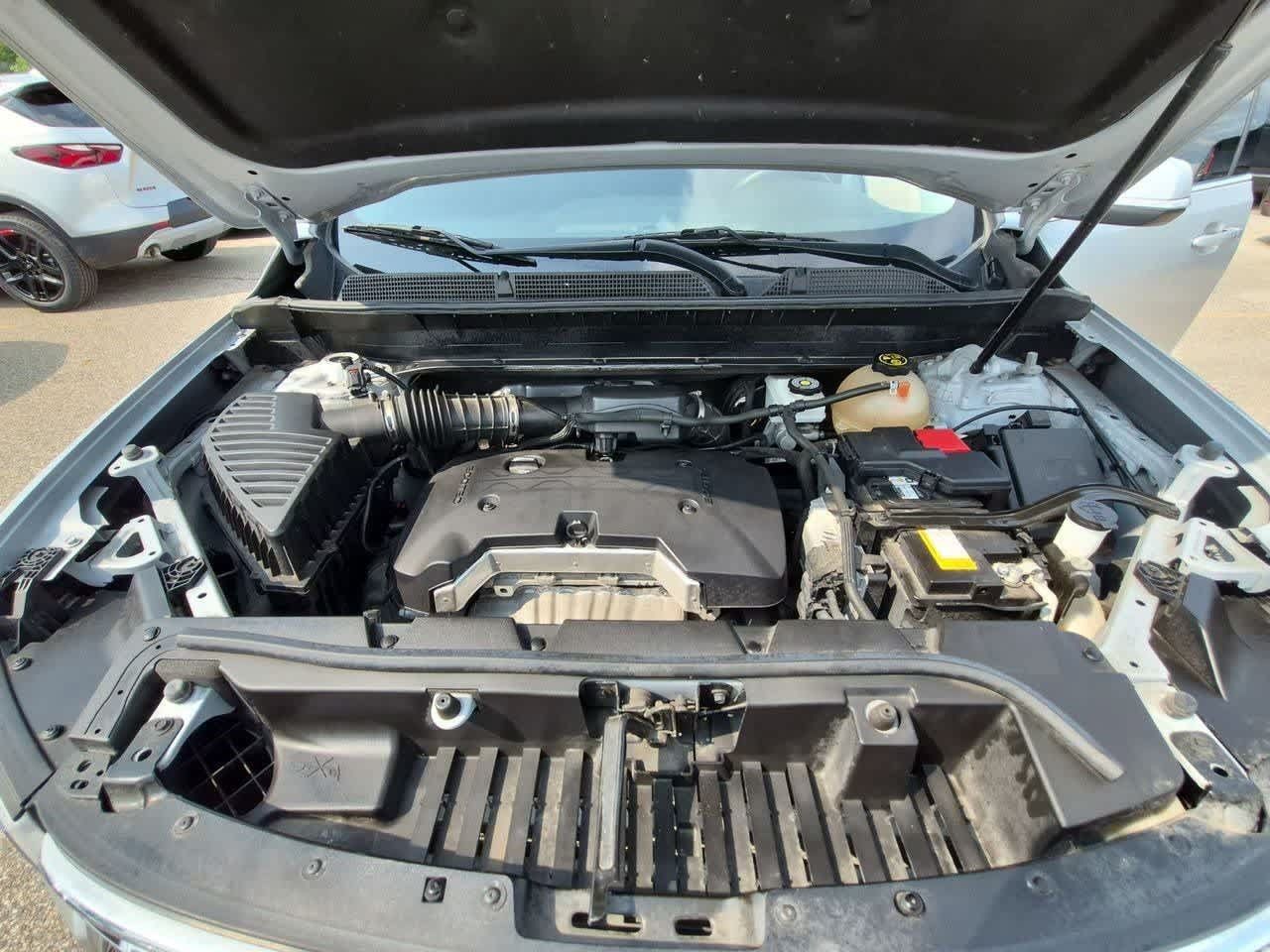 Used 2020 GMC Acadia SLE FWD image 14