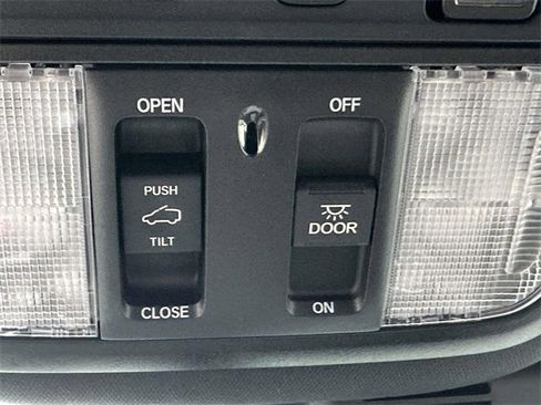 Used 2019 Honda Passport Elite image 38