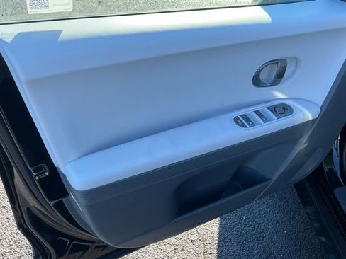 New 2026 Hyundai Ioniq 5 SEL AWD/4WD image 8