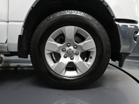 Used 2022 RAM 1500 Big Horn AWD/4WD image 18