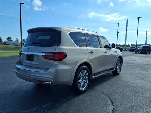 Used 2019 INFINITI QX80 Luxe RWD image 5