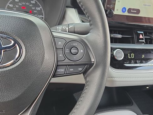 Used 2024 Toyota Corolla SE image 23