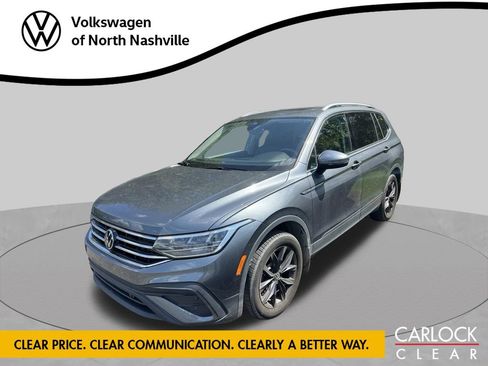 Used 2024 Volkswagen Tiguan SE AWD/4WD image 1