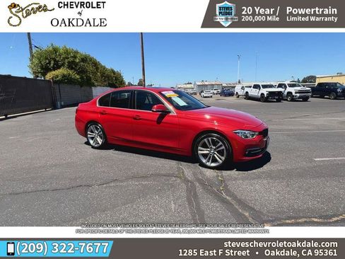 Used 2018 BMW 330i Sedan w/ Convenience Package RWD image 2