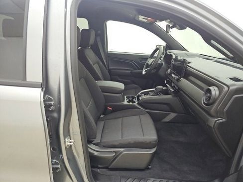 New 2026 Chevrolet Colorado W/T image 12