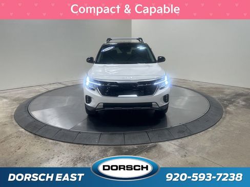 New 2026 Kia Seltos SX image 2