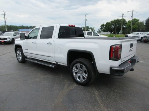 Certified 2018 GMC Sierra 1500 SLT AWD/4WD image 12