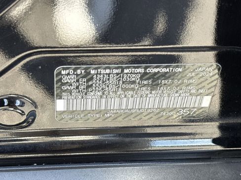 Used 2024 Mitsubishi Outlander Sport SE AWD/4WD image 29