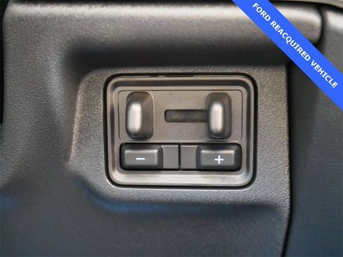 Used 2025 Ford Expedition Active image 26