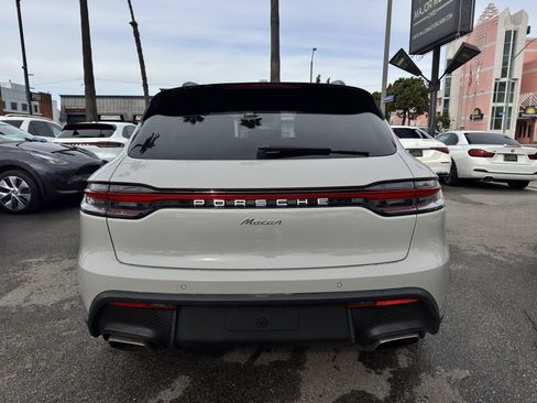 Used 2024 Porsche Macan image 6