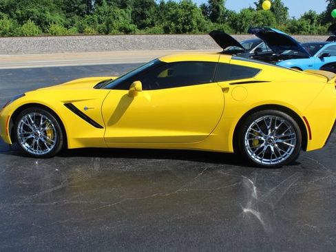 Used 2015 Chevrolet Corvette Stingray Coupe w/ 2LT Preferred Equipment Group RWD image 6