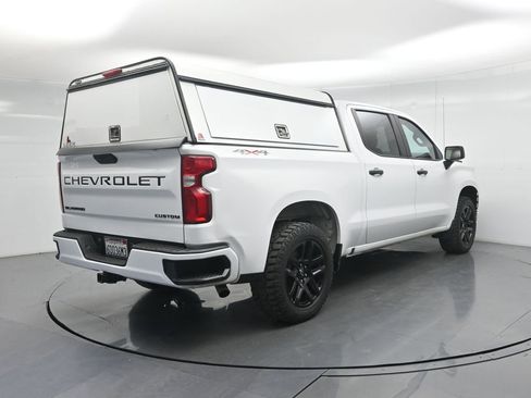 Used 2022 Chevrolet Silverado 1500 Custom w/ LPO, Blackout Package AWD/4WD image 20