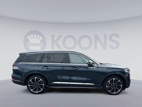 Used 2023 Lincoln Aviator Reserve w/ Equipment Group 201A AWD/4WD image 8