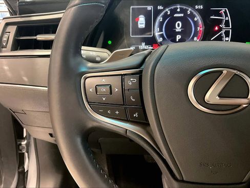 Used 2025 Lexus ES 350 image 24