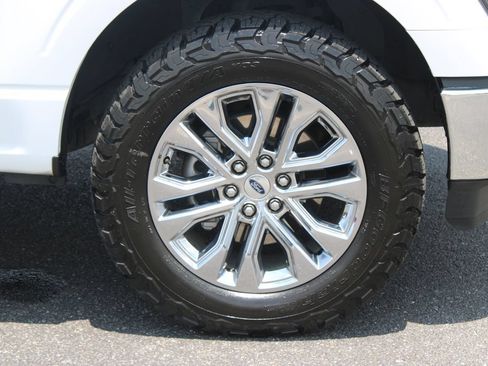 Used 2024 Ford F150 Lariat w/ Equipment Group 502A High AWD/4WD image 12