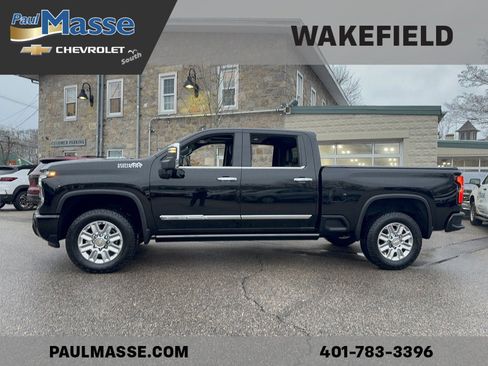 Used 2025 Chevrolet Silverado 2500 High Country w/ High Country Premium Package AWD/4WD image 1