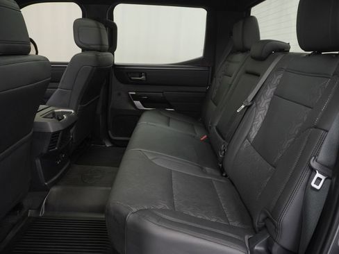 Used 2025 Toyota Tundra Limited AWD/4WD image 20