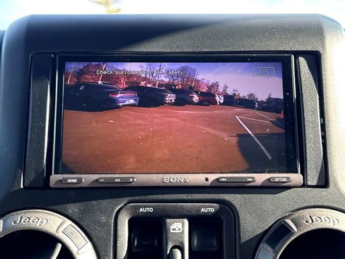 Used 2016 Jeep Wrangler Unlimited Sport w/ Quick Order Package 24S image 18