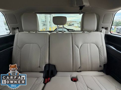 Used 2023 Ford Expedition Platinum AWD/4WD image 24