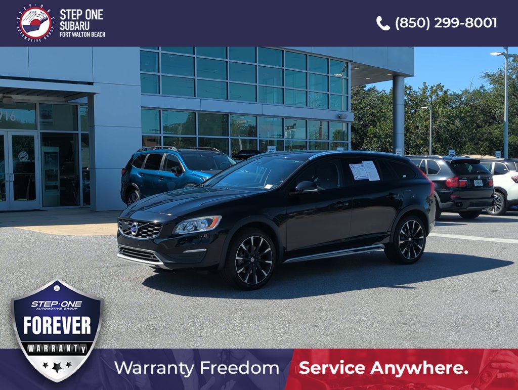 Used 2018 Volvo V60 T5 Cross Country w/ Convenience Package AWD/4WD image 1