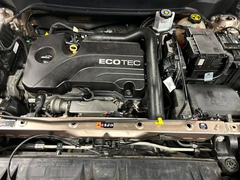 Used 2018 GMC Terrain SLE w/ Driver Convenience Package image 23