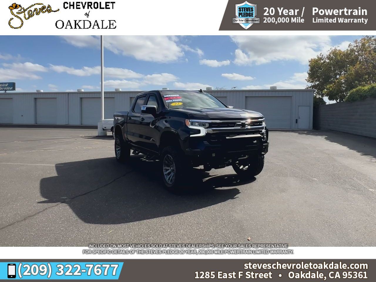 Used 2022 Chevrolet Silverado 1500 LT w/ Z71 Off-Road Package AWD/4WD image 3